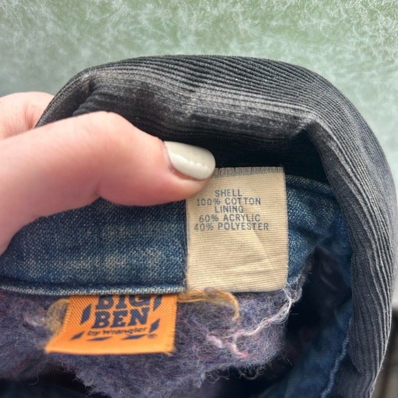 **SOLD** Vintage Denim Chore Jacket - Picture 7 of 7